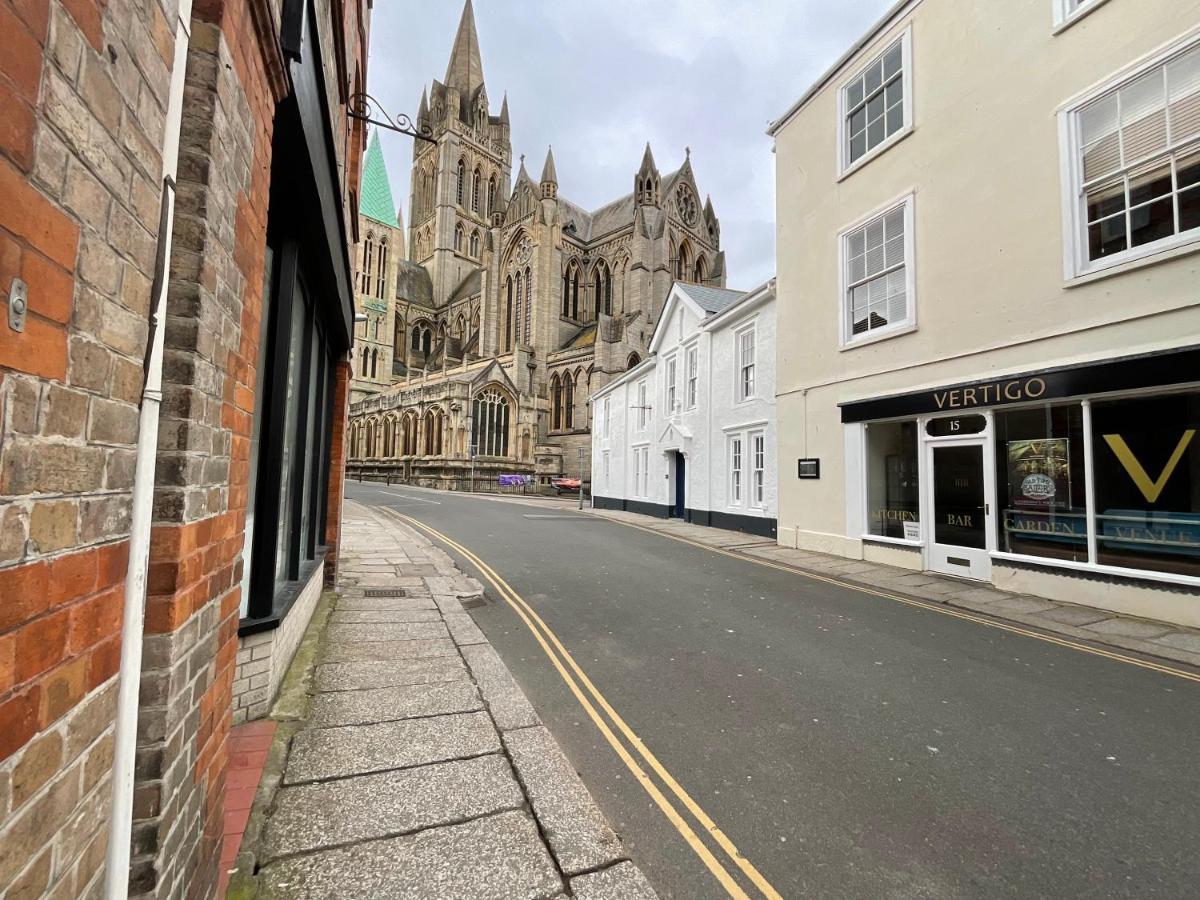 8, St Marys , Private Double Ensuite Room Truro Exterior foto